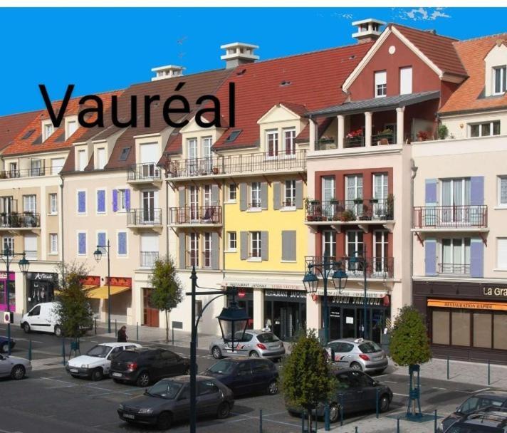 Chez Laurence & Rv Vaureal Bagian luar foto